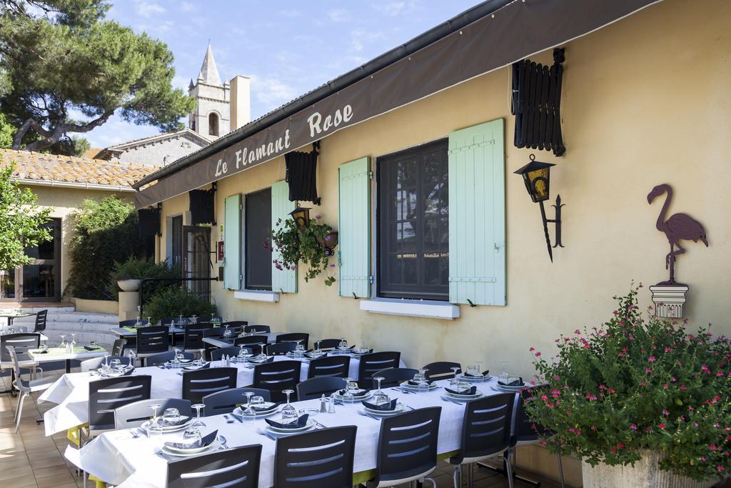 Logis Hotel Restaurant Le Flamant Rose Camargue Albaron Bagian luar foto
